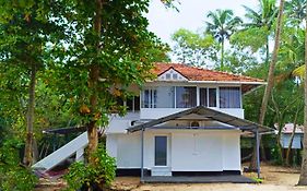Marari Coco Villa